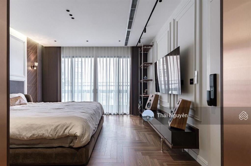 (chính chủ) bán căn góc đông nam 170m2, 4 phòng ngủ mandarin garden, nhà cực đẹp. giá 23 tỷ