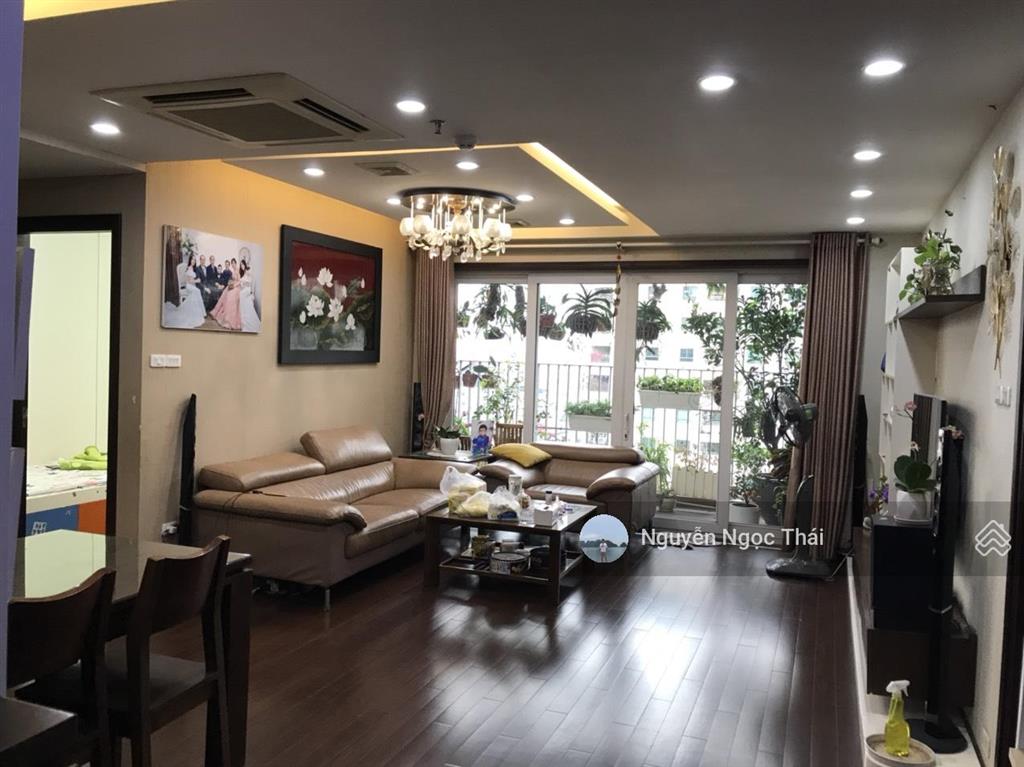 (giá chuẩn) bán căn 3 ngủ 2wc 103m2, full đồ, slot ô tô, sổ đỏ chính chủ. giá 8,4 tỷ tòa hei tower