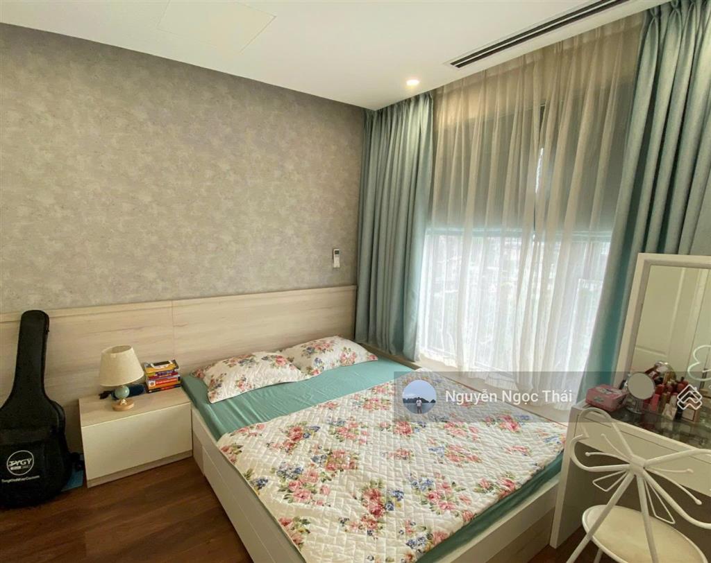 (giá chuẩn) bán căn 3 ngủ 2wc 85m2, full đồ, slot ô tô, sổ đỏ chính chủ. giá 7,6 tỷ tòa hei tower