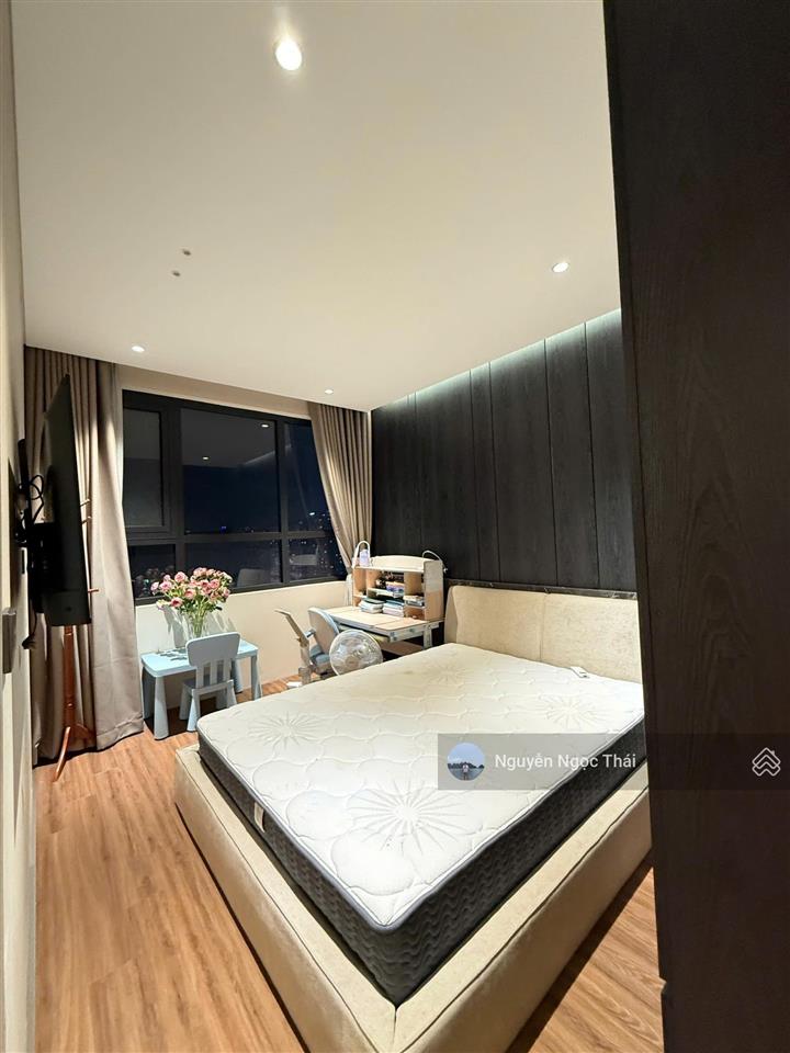 (chính chủ) bán căn 3 ngủ ban công đn 107m2 tòa brg, full nội thất, sổ đỏ chính chủ. giá 13,5 tỷ