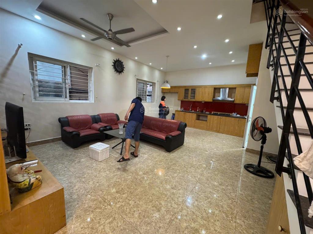 Bán nhà đẹp đức giang  long biên | 65m² x 3 tầng | giá 9,5 tỷ thương lượng