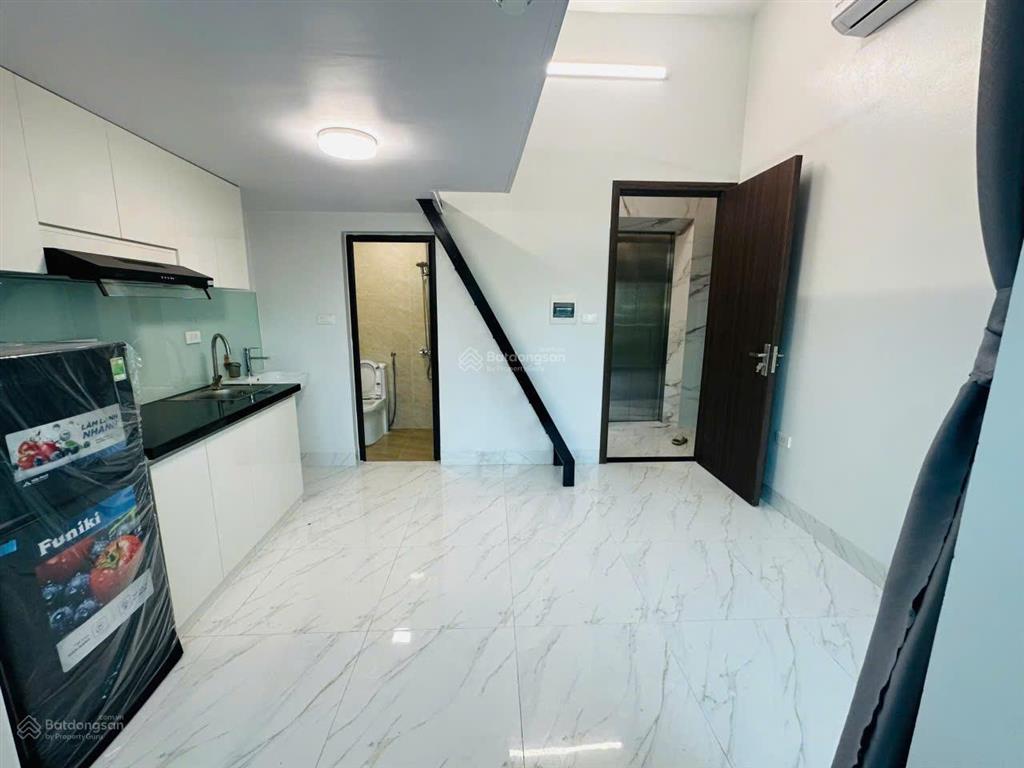 Cho thuê nhà mặt phố kinh doanh, có sẵn dòng tiền cho thuê chung cư mini  bồ đề, long biên