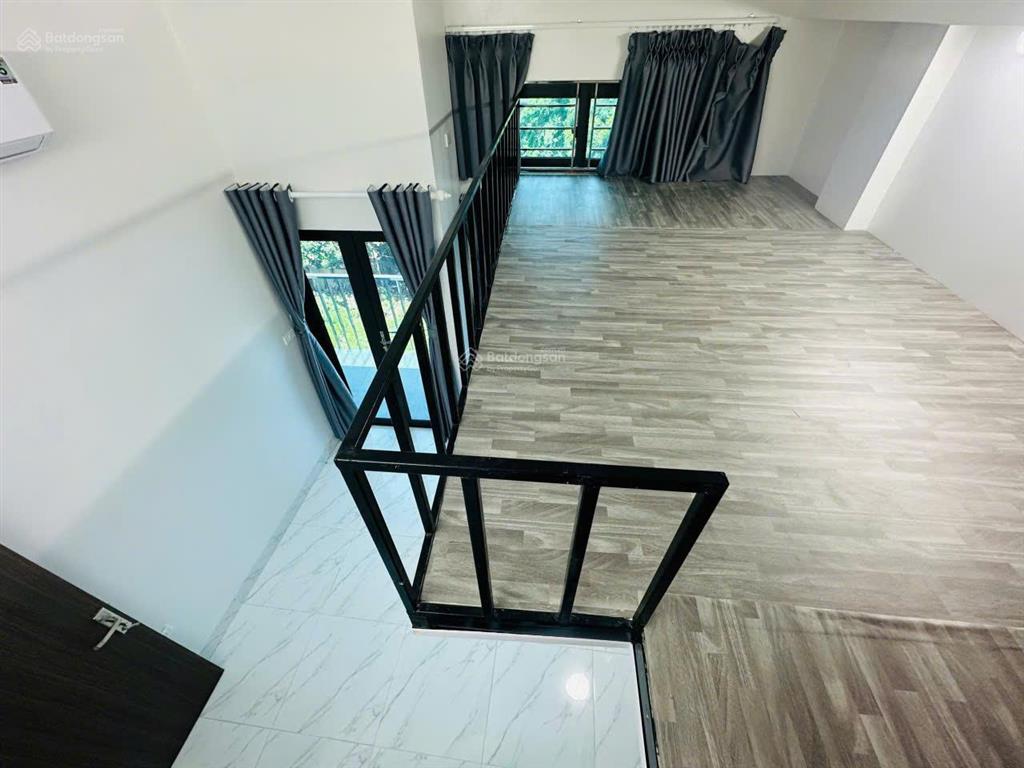 Cho thuê nhà mặt phố kinh doanh, có sẵn dòng tiền cho thuê chung cư mini  bồ đề, long biên