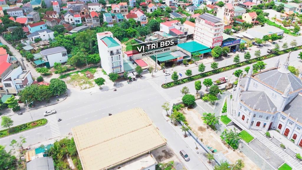 Đất mặt tiền đường phạm văn đồng đồng hới trung tâm hành chính tỉnh. 8x20 thổ cư. vị trí kinh doanh