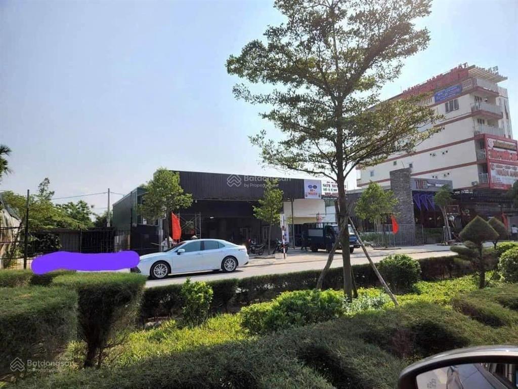 Đất mặt tiền đường phạm văn đồng đồng hới trung tâm hành chính tỉnh. 8x20 thổ cư. vị trí kinh doanh