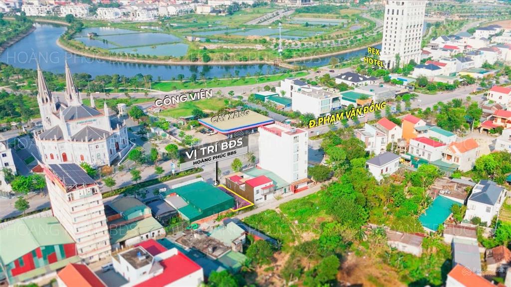 Đất mặt tiền đường phạm văn đồng đồng hới trung tâm hành chính tỉnh. 8x20 thổ cư. vị trí kinh doanh
