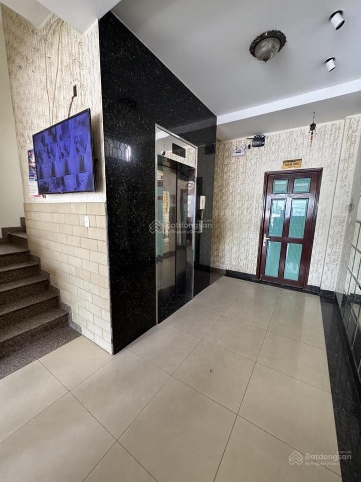Căn hộ dịch vụ, phú thọ hoà, cho thuê khoán 90tr/th, 7 tầng, đường 16m  26 phòng, wc khép kín.