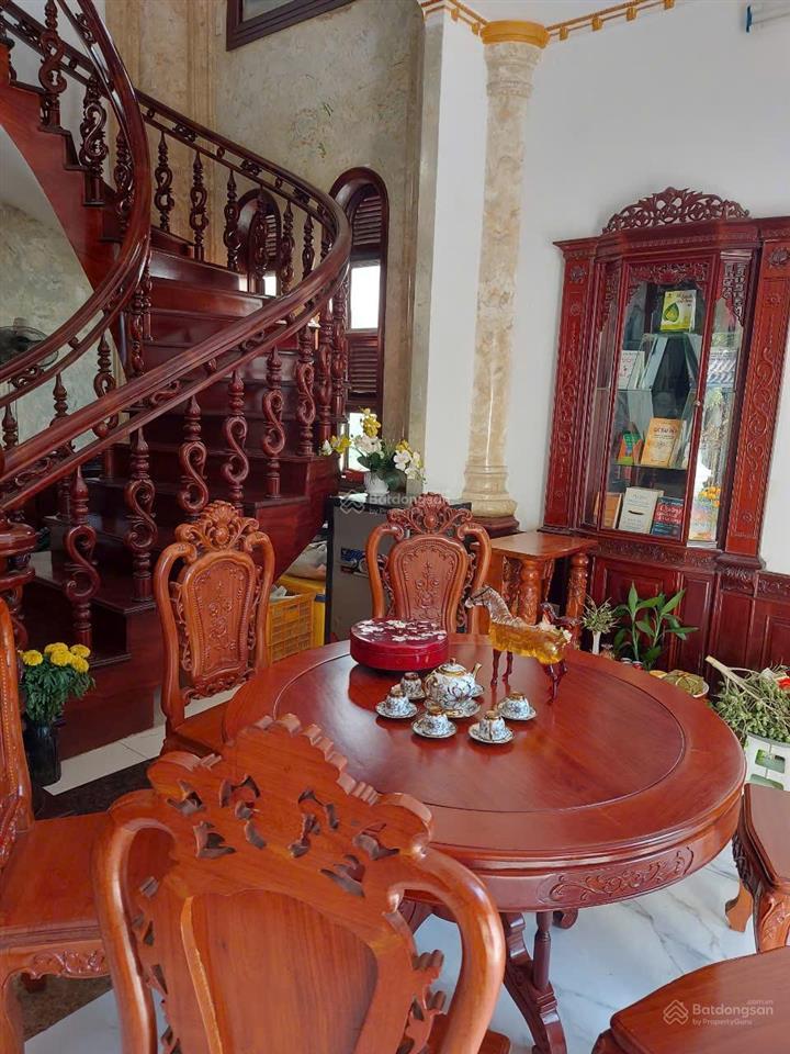Biệt thự khu tên lửa, 250m2, ngang 12.5m, nhà 2 tầng sân vườn, giá 18 tỷ tl