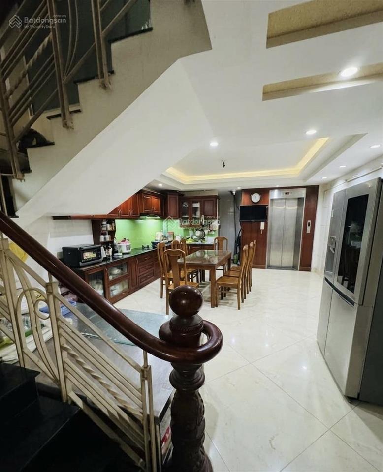 Đường nhựa 8m thông, cách chợ tân hương 200m, 6 tầng + thang máy 480kg, dt 5x20, giá 12,9 tỷ tl