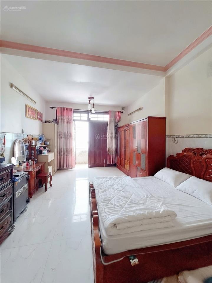 Nhà chính chủ bùi tư toàn, 120m2 (4.5x27m), 3 tầng chỉ 8 tỷ thương lượng, đang cho thuê 25tr/th