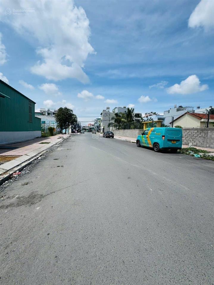 Nhà chính chủ bùi tư toàn, 120m2 (4.5x27m), 3 tầng chỉ 8 tỷ thương lượng, đang cho thuê 25tr/th