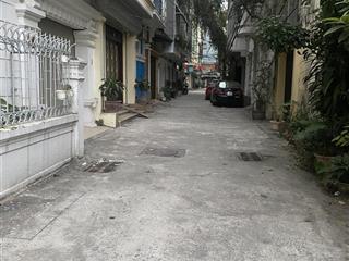 Ô tô tránh  ngõ thông  có thể cải tạo thang máy  ở hay cho thuê đều tiện