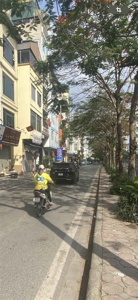 Lô đất vàng còn sót laị mặt tiền 9mvừa ở, vừa kd văn phòng vỉa hè rộng gần chợ, trường 2 ô tô tr