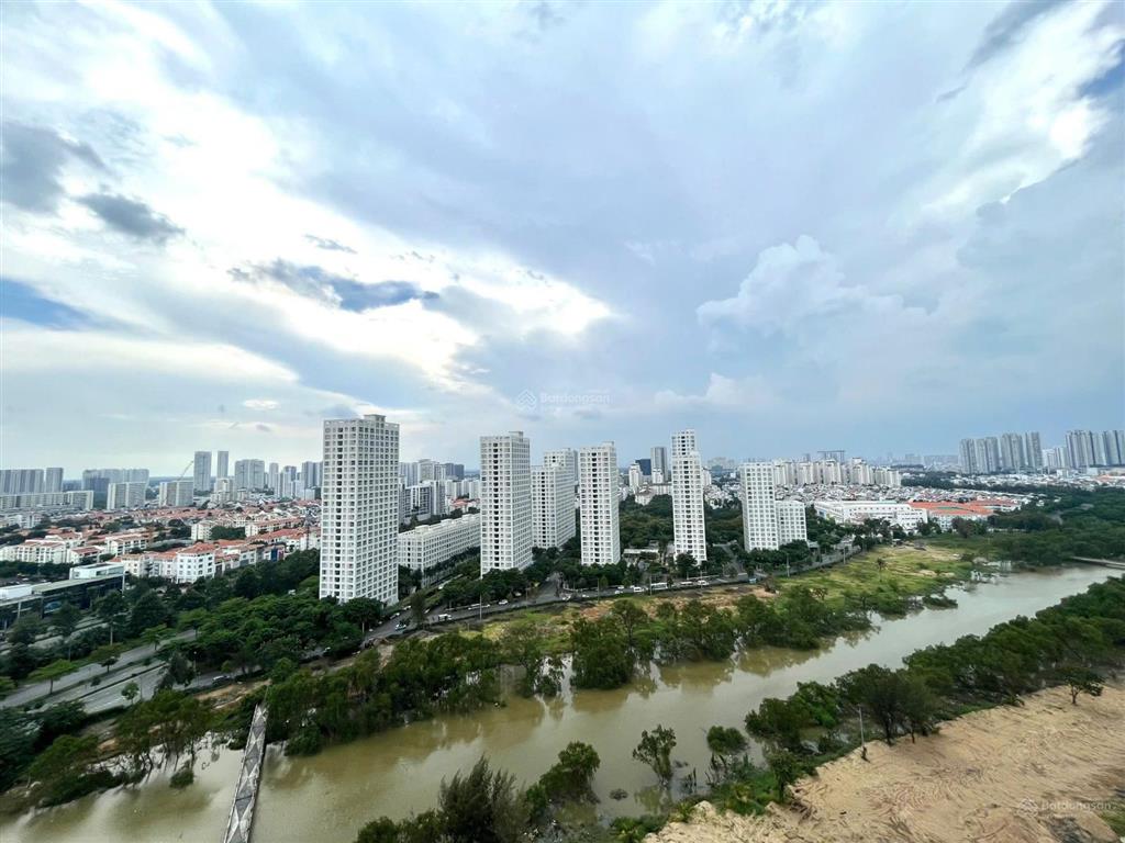 Bán cc scenic valley 1 view sông giá tốt 14,2 tỷ, 133m2, 3pn, 2wc, full nội thất, hđ thuê 45 triệu