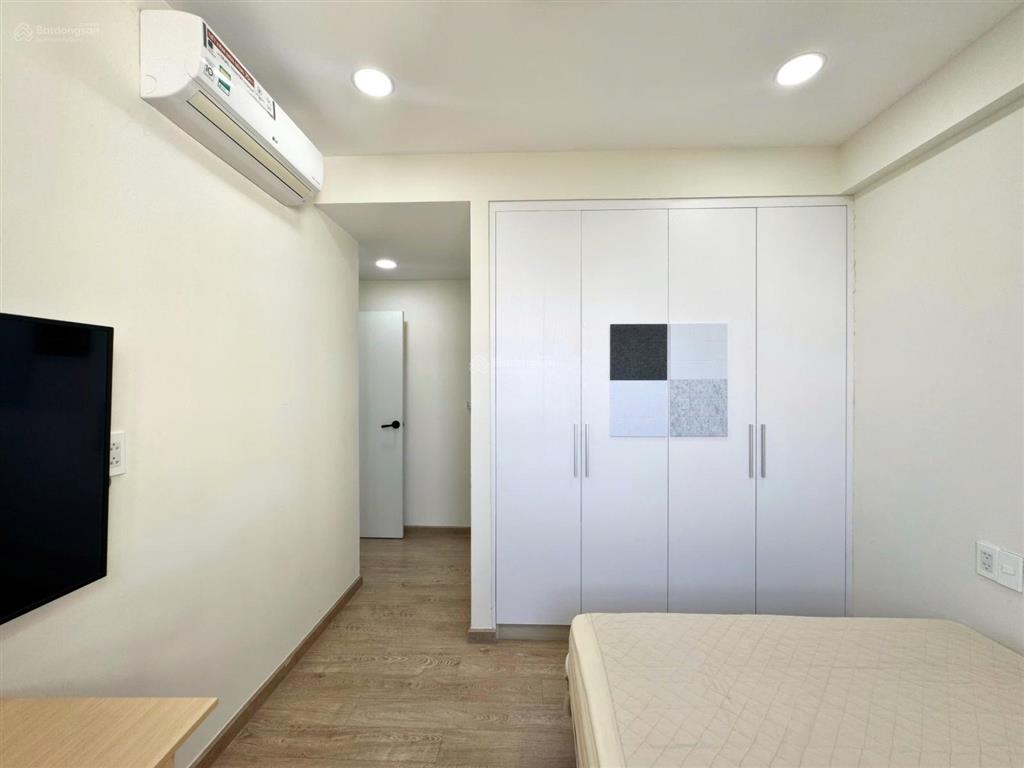 Cc scenic valley 2, pmh, bán được cho nnn. giá cực tốt 8,7 tỷ, 99m2, 2pn, 2wc. sẵn hđ thuê 24 triệu