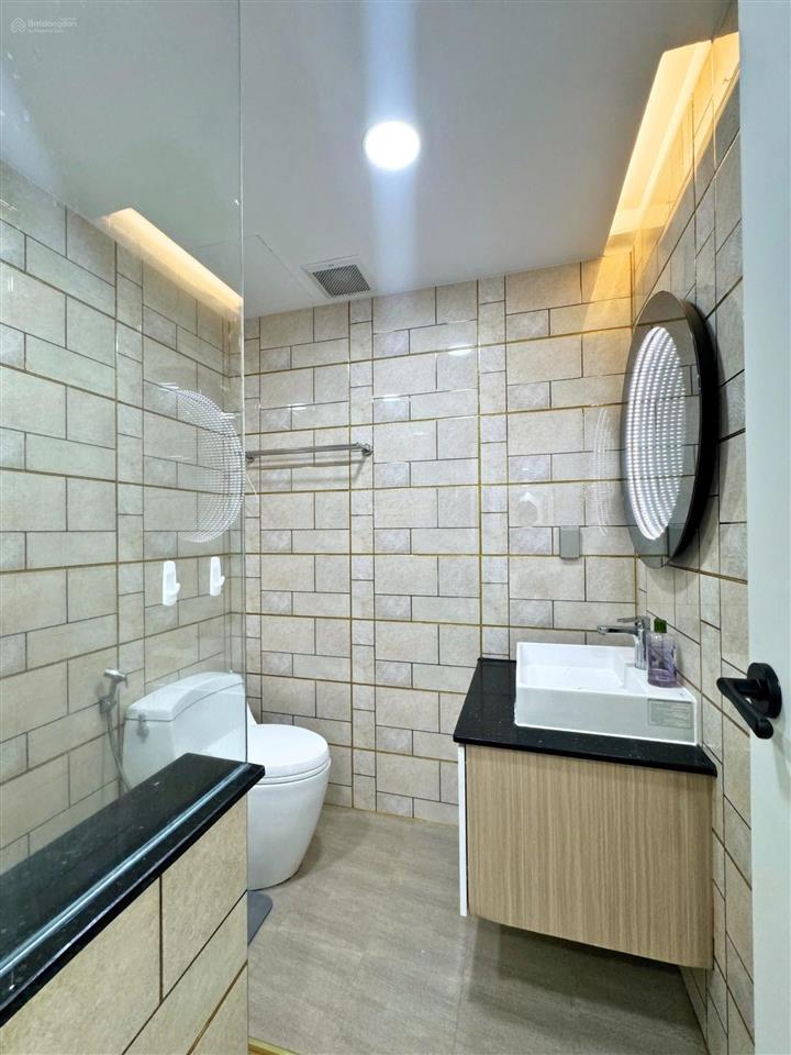 Cc scenic valley 2, pmh, bán được cho nnn. giá cực tốt 8,7 tỷ, 99m2, 2pn, 2wc. sẵn hđ thuê 24 triệu