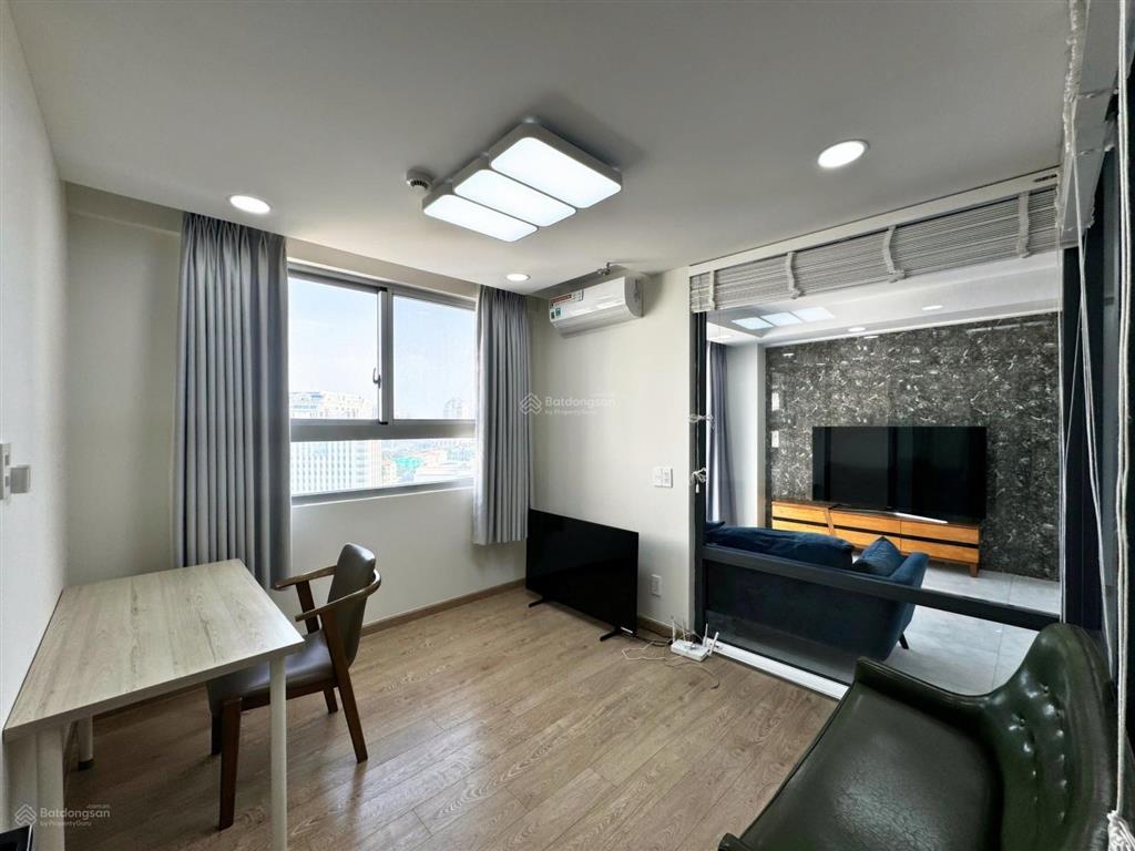 Cc scenic valley 2, pmh, bán được cho nnn. giá cực tốt 8,7 tỷ, 99m2, 2pn, 2wc. sẵn hđ thuê 24 triệu