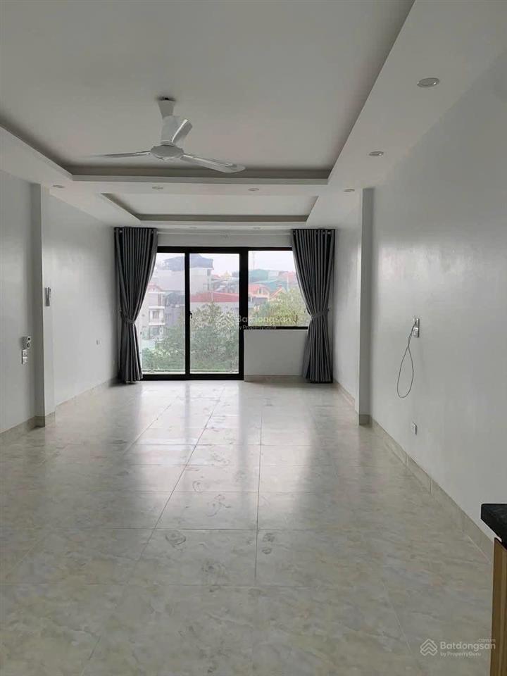 Cho thuê nhà vĩnh hưng, hoàng mai, gần cầu vĩnh tuy  ô tô tải đỗ cửa, 22tr