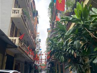 Cho thuê nhà dương văn bé  vĩnh tuy, ngõ ô tô tránh  16tr