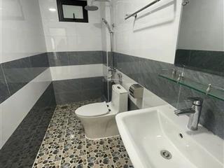 Bán nhà vân canh cuối trịnh văn bô sát nhổn 5 tầng mới oto 5 chỗ đỗ cổng, ở hoặc cho thuê ok