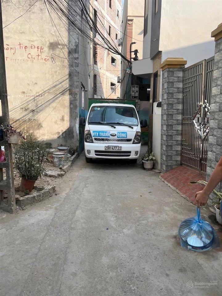 Bán nhà lai xá sát nhổn 34m5tầng full nội thất oto đỗ ngay cổng