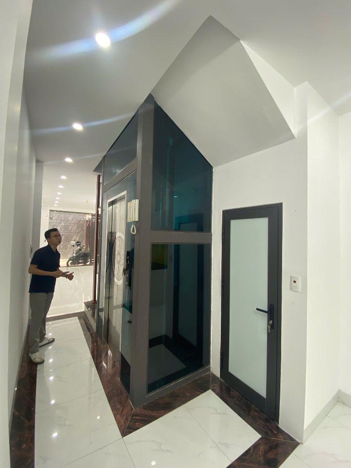 XUÂN LA 54M2 - Ô TÔ ĐỖ CỬA - THANG MÁY - 6 NGỦ - NGÕ THÔNG - GẦN HỒ TÂY