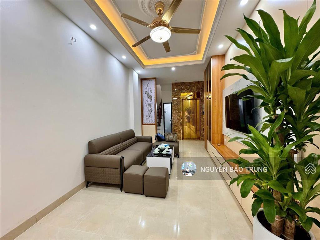 Phân khúc 10~15 tỷ (hà đông)  ngõ thông  ô tô qua  thang máy