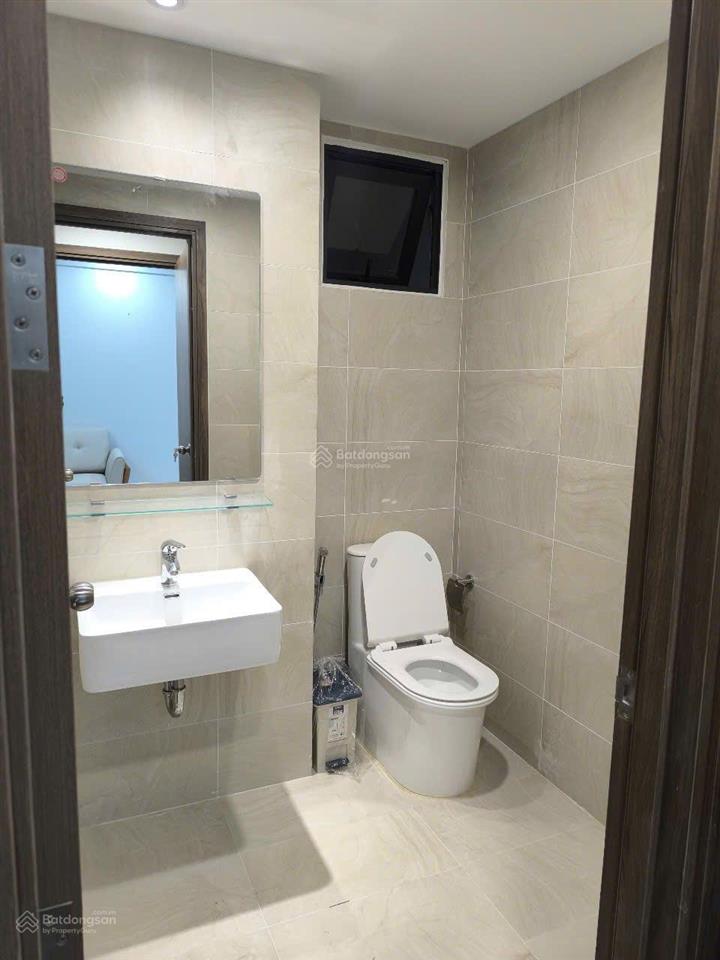 Giá tốt 1 tỷ 980 opal skyline 2pn 2wc 66m², tầng 10 đẹp, hỗ trợ vay max 70%, sẵn sổ hồng ạ