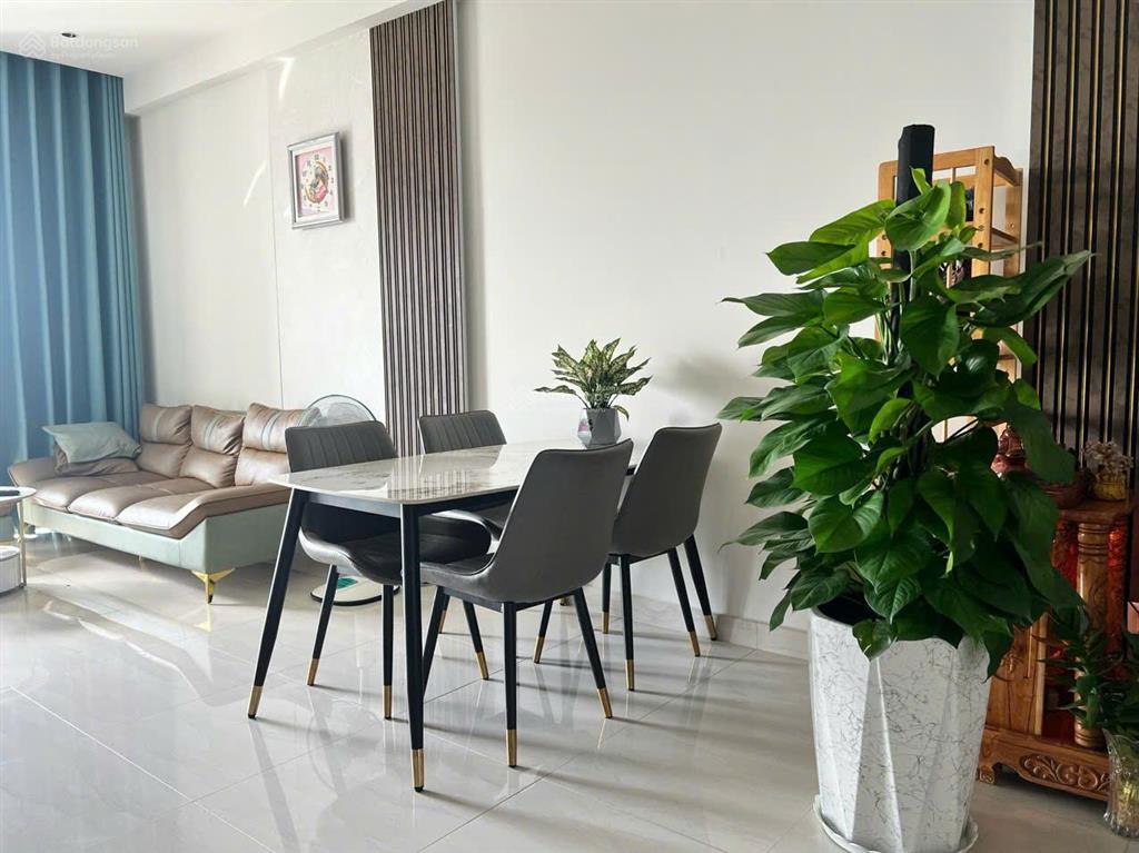 Bán nhanh 3tỷ1 2pn 2wc 72m2 căn hộ cao cấp làng đh ht pearl view hồ đá, full nt đẹp, xem nhà 24/7