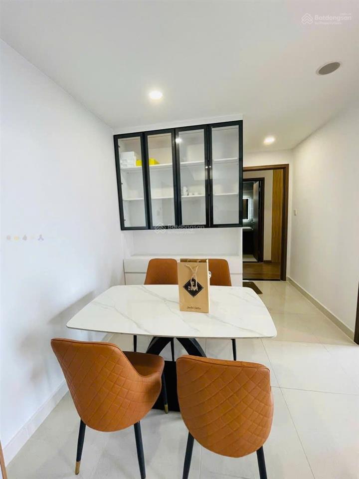 Bán 3tỷ150 the rivana căn 2pn 2wc 71m2 tầng 10x view landmark81 sổ sẵn hỗ trợ vay nhắn tin em nhé