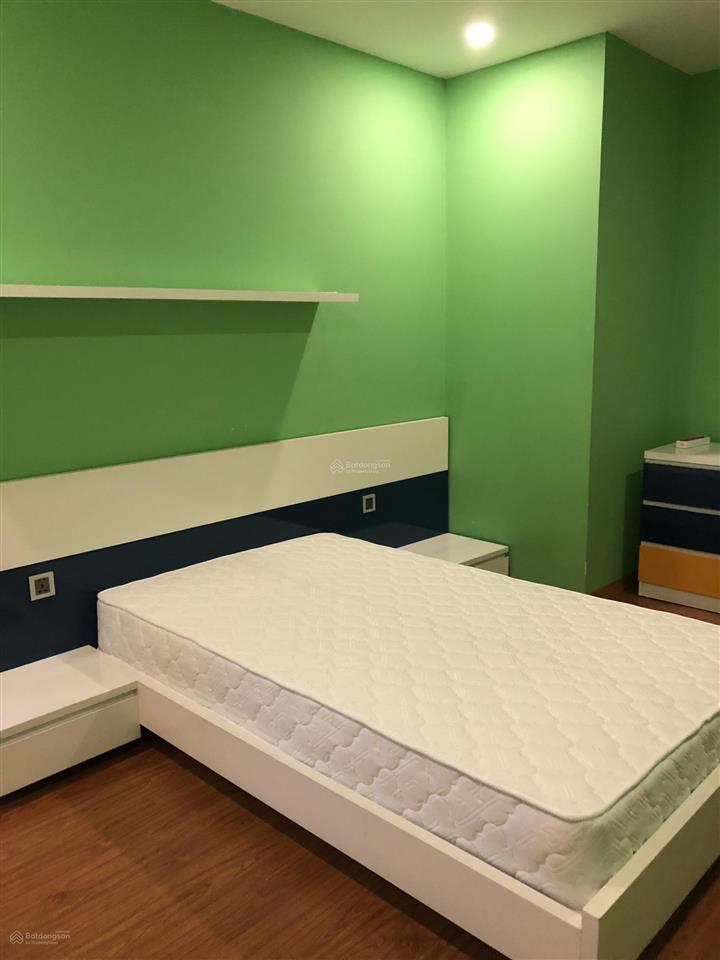 Cho thuê căn hộ n04  udic hoàng đạo thúy, 3pn full đồ, ban công đông nam, giá 22tr/tháng