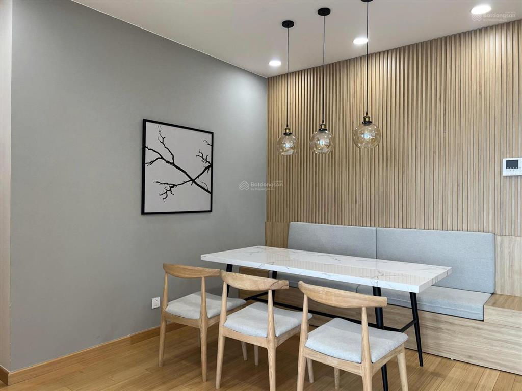 Cho thuê handico33 lê văn lương, 3 phòng ngủ, full đồ gỗ, giá chỉ 18tr/tháng