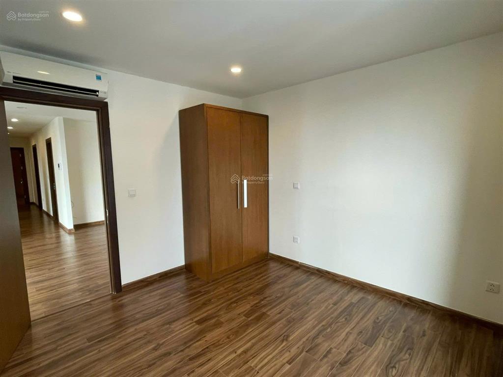 Chính chủ cho thuê căn hộ m3m4 nguyễn chí thanh141m, giá chỉ 15tr/tháng