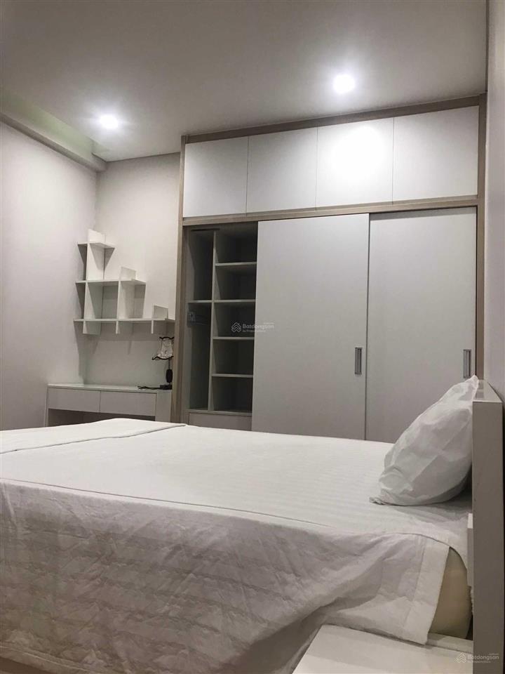 Cho thuê căn hộ home city 70m2, 2pn, đầy đủ đồ, nhà đẹp, giá 15 triệu/tháng.  0904 696 ***