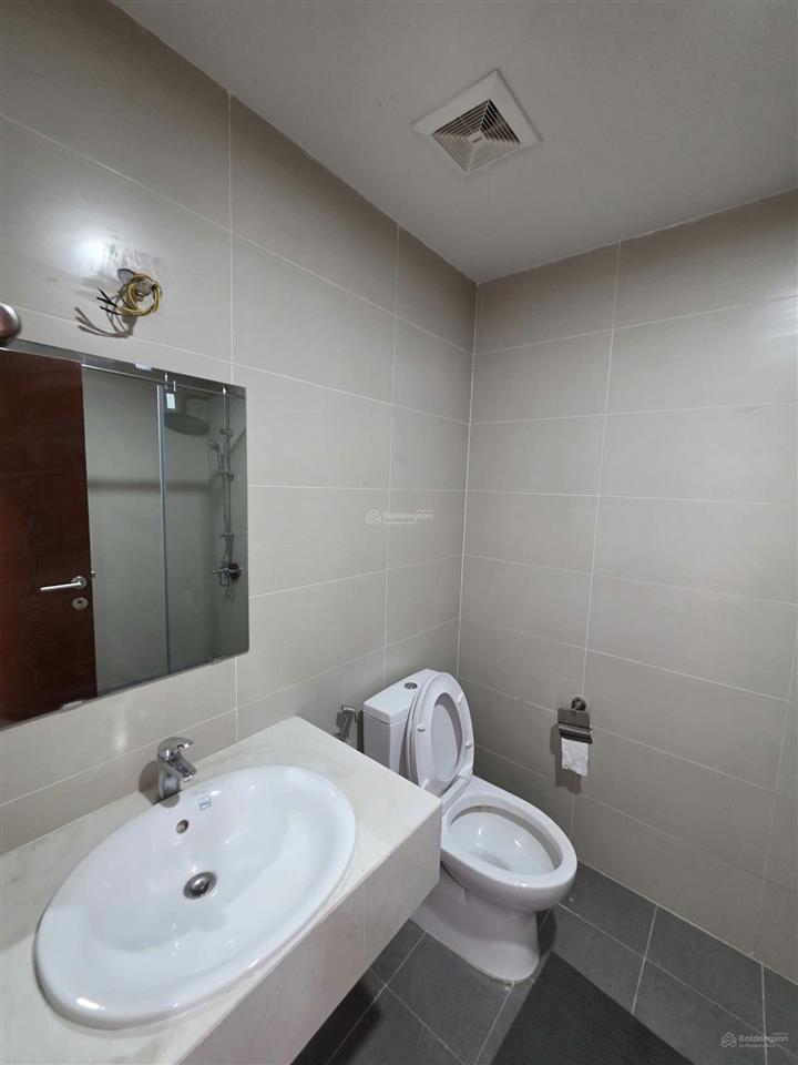 Hàng hiếm! cho thuê căn hộ n04  udic hoàng đạo thúy, 155m giá chỉ 20tr/tháng