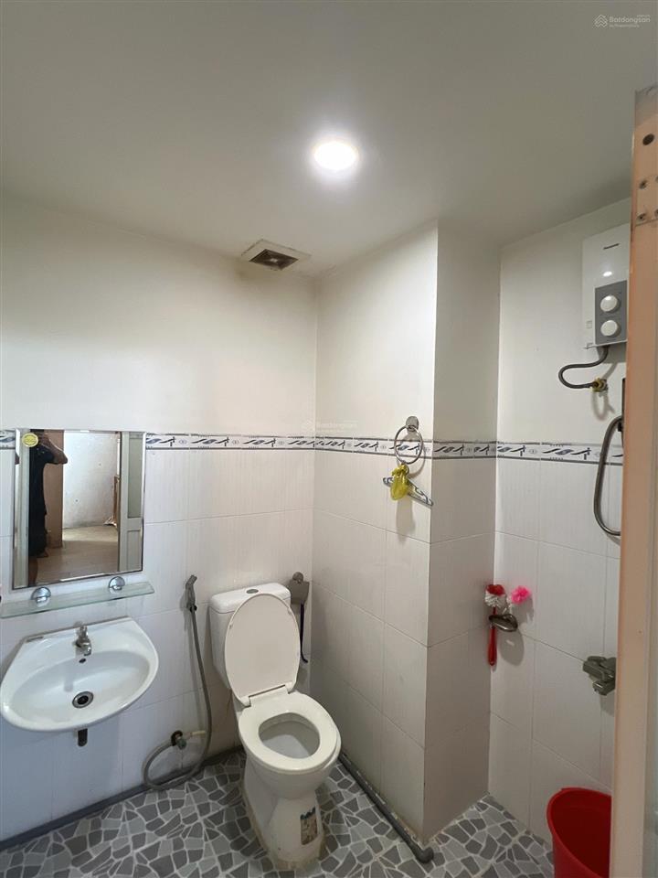 Bán cc 135a nguyễn hội, 1,08 tỷ, 60m2, 2pn, 1wc, full nội thất tại hqc phú tài
