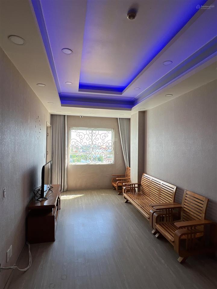 Bán cc 135a nguyễn hội, 1,08 tỷ, 60m2, 2pn, 1wc, full nội thất tại hqc phú tài