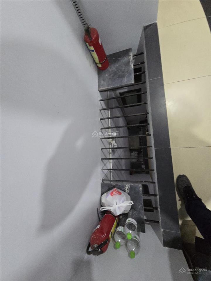 Bán tòa nhà chdv đình thôn ngõ 2 ô tô tránh nhau, 9 tầng thang máy,dòng tiền 1.5 tỷ/năm,giá 20 tỷ