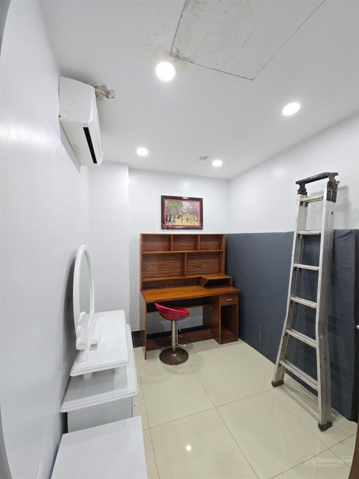 Bán tòa nhà chdv đình thôn ngõ 2 ô tô tránh nhau, 9 tầng thang máy,dòng tiền 1.5 tỷ/năm,giá 20 tỷ