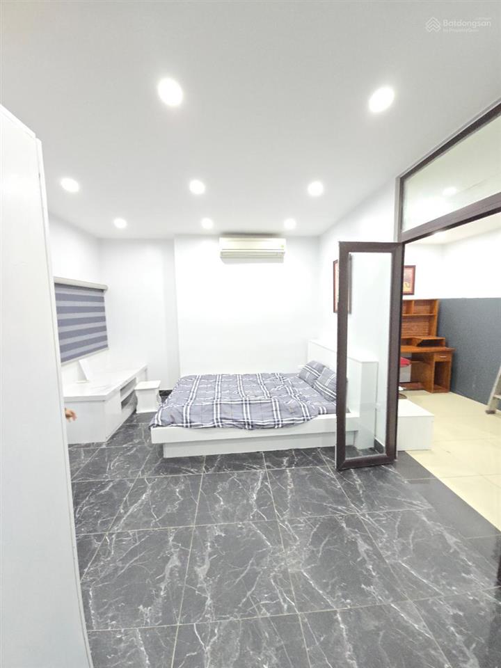 Bán tòa nhà chdv đình thôn ngõ 2 ô tô tránh nhau, 9 tầng thang máy,dòng tiền 1.5 tỷ/năm,giá 20 tỷ