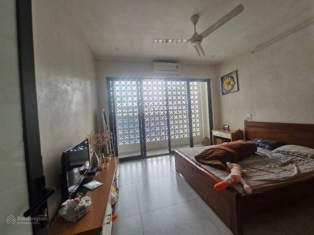 Nhà đẹp an khánh  bãi ô tô xung quanh nhà  mặt tiền 5m  52m2  giá chỉ 4 tỷ