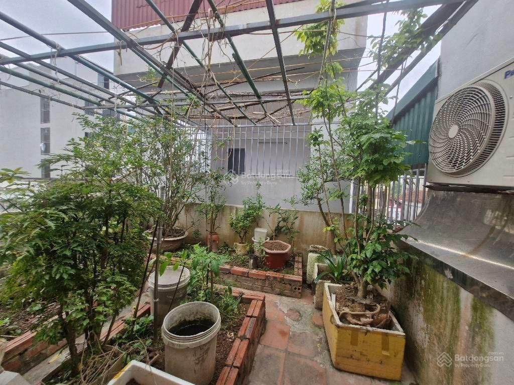 Nhà đẹp an khánh  bãi ô tô xung quanh nhà  mặt tiền 5m  52m2  giá chỉ 4 tỷ
