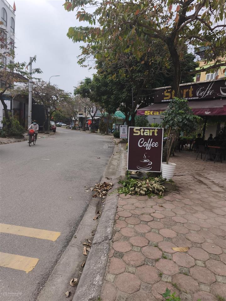 Khu tái định cư quỳnh đô . phân lô vỉa hè