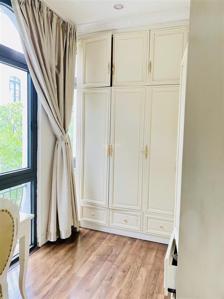 Bán biệt thự liền kề 96m2 4 tầng đẹp nhất vinhome imperia  kiến trúc tân cổ điển giá chỉ 15.5 ty