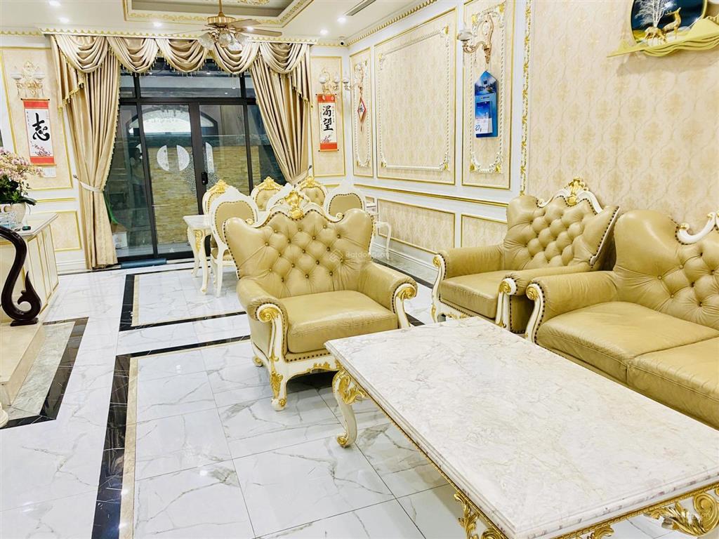 Bán biệt thự liền kề 96m2 4 tầng đẹp nhất vinhome imperia  kiến trúc tân cổ điển giá chỉ 15.5 ty