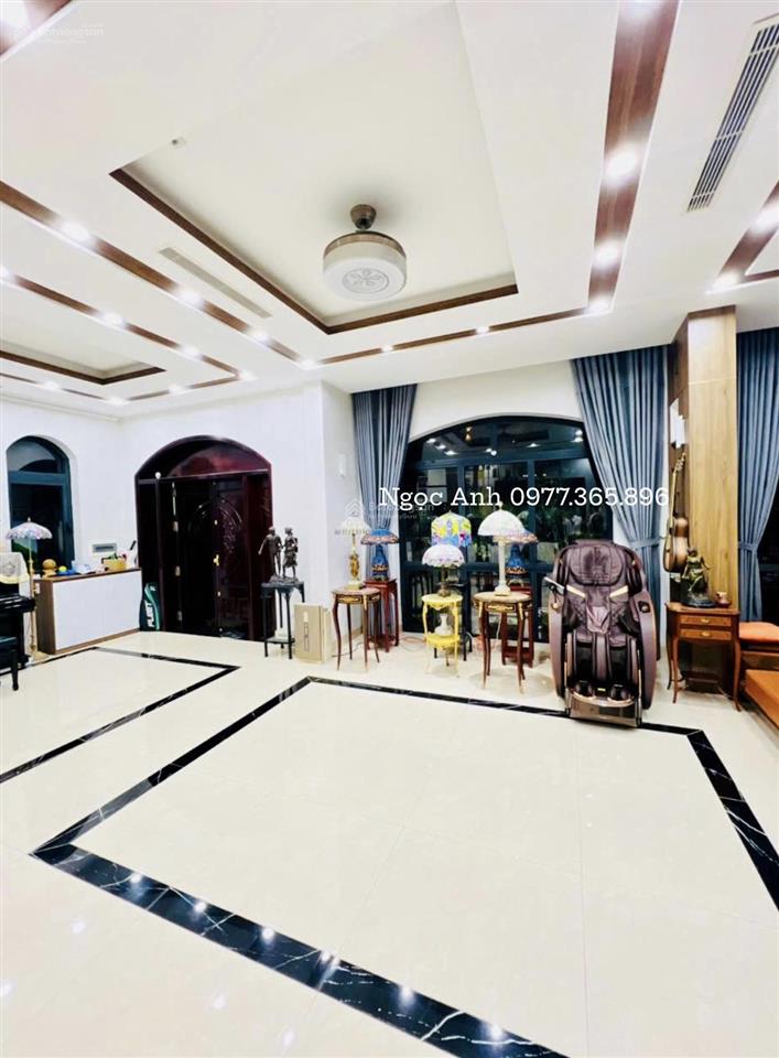Bán biệt thự vinhomes imperia  d.tich  144m2  ht full nội thất  về ở ngay . giá  20.8 tỷ