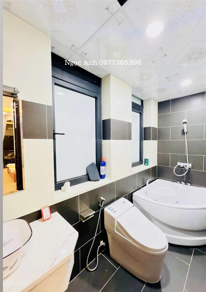 Bán biệt thự vinhomes imperia  d.tich  144m2  ht full nội thất  về ở ngay . giá  20.8 tỷ