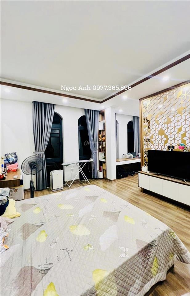 Bán biệt thự vinhomes imperia  d.tich  144m2  ht full nội thất  về ở ngay . giá  20.8 tỷ