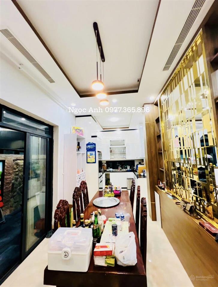 Bán biệt thự vinhomes imperia  d.tich  144m2  ht full nội thất  về ở ngay . giá  20.8 tỷ