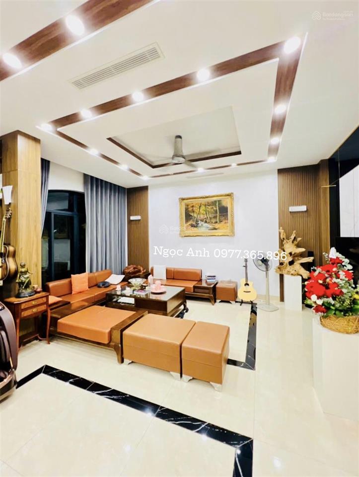 Bán biệt thự vinhomes imperia  d.tich  144m2  ht full nội thất  về ở ngay . giá  20.8 tỷ